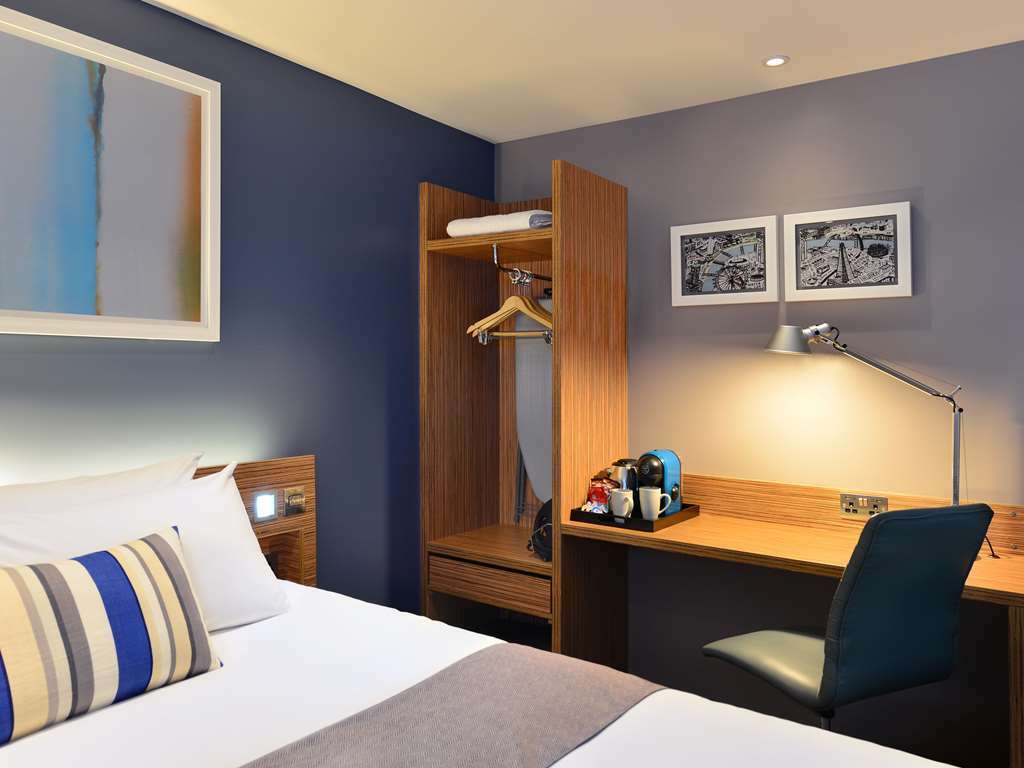 Travelodge London Docklands Zimmer foto